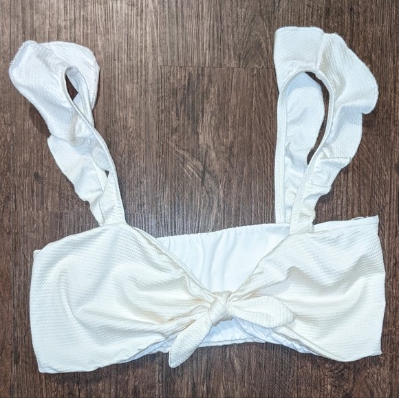 Dippin' Daisy's Other - 🌞 3/$15 - NWOT Dippin' Daisy's Ruffled Tie Front Waffle Knit Bikini Top